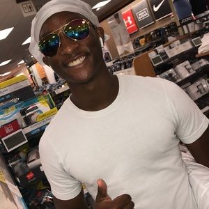 Meet your Posher, Tarik